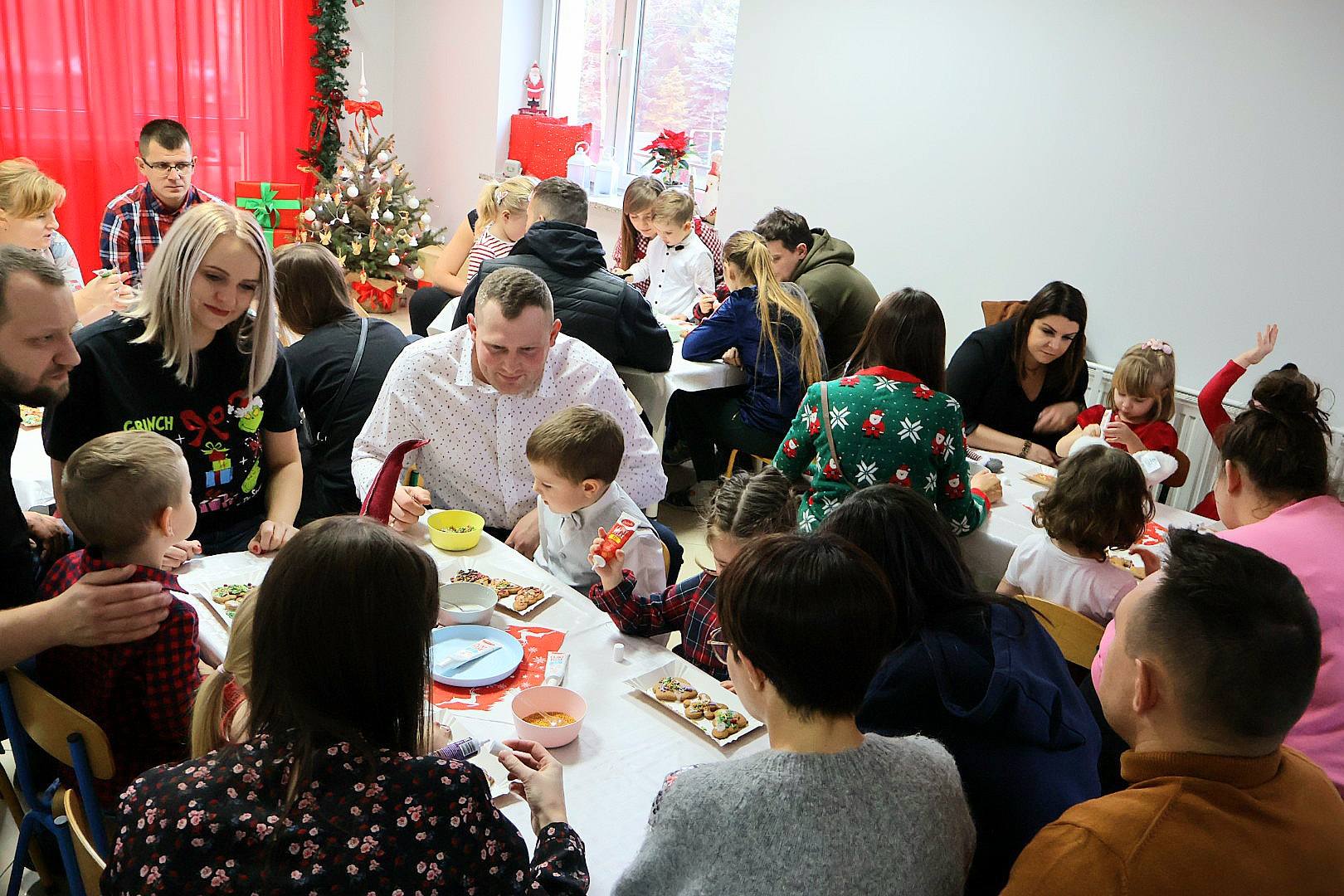 ŚWIĄTECZNE WARSZTATY Z RODZICAMI 🍪